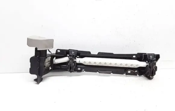 Mercedes-Benz E W211 Glove box lock 2116800184