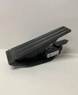 Porsche Taycan 9J1 Accelerator throttle pedal 9J1721507