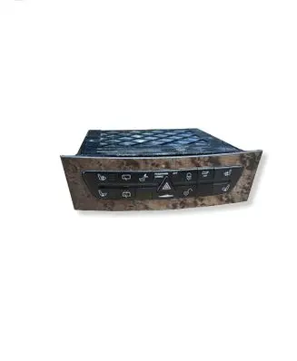 Mercedes-Benz E W211 A set of switches A2116800552