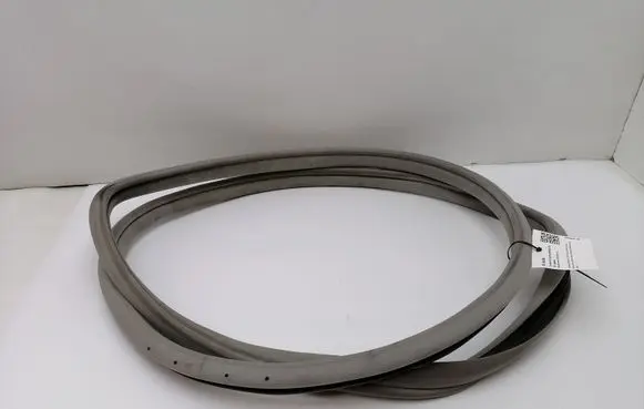 Mercedes-Benz C W203 Front door rubber seal