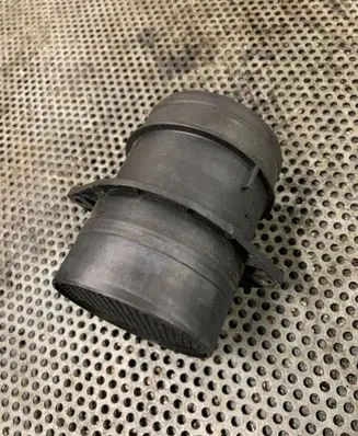 Renault Master III Mass air flow meter 0281002956 05906461A