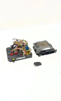 Citroen C4 II Engine ECU kit and lock set 9665547480 9676760880