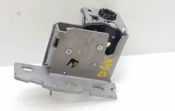 Loading door lock