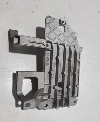 Audi A6 S6 C6 4F Bracket in trunk/boot 4F1035462