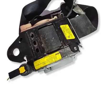 Mitsubishi Grandis Front seatbelt TKAF2N700 4604 567015