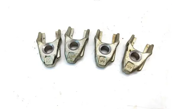 Renault Laguna III Fuel Injector clamp holder