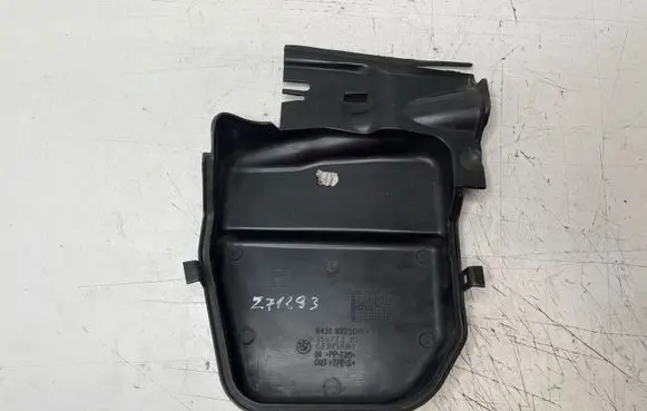 BMW 3 E92 E93 Other engine bay part 15677210 6925018