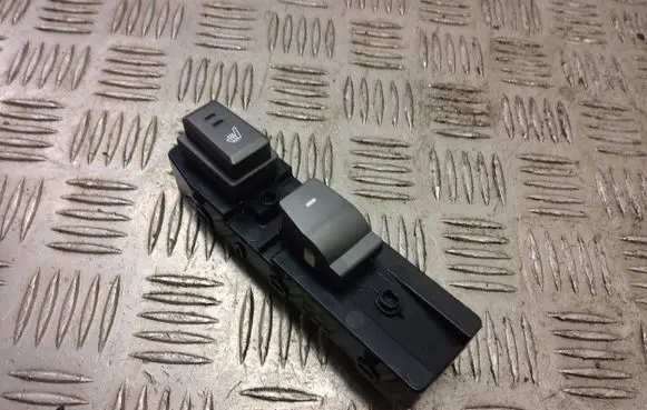 Hyundai Ioniq Electric window control switch 93580g2500