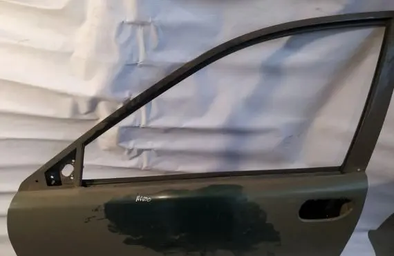 Volvo S40, V40 Front door