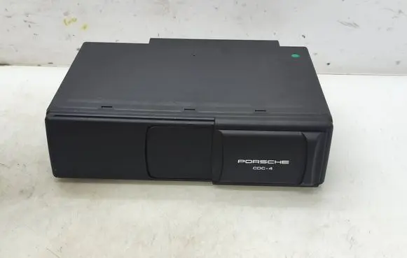 Porsche Cayenne (9PA) CD/DVD changer 7L5035111D 99764514003 149QH00F2264138