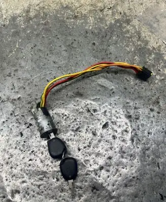 Renault Scenic I Ignition lock
