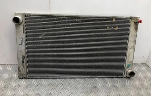 BMW 5 E60 E61 Coolant radiator 7787440 99374004