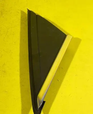 Ford Focus Front arch trim RZ4R3P3K7