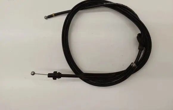 Engine bonnet/hood lock release cable