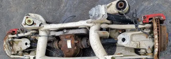BMW 5 E39 Rear axle beam 