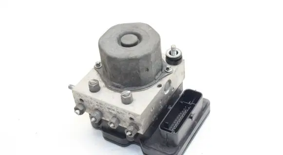Smart ForFour II W453 ABS Pump 476605476R A4539001205