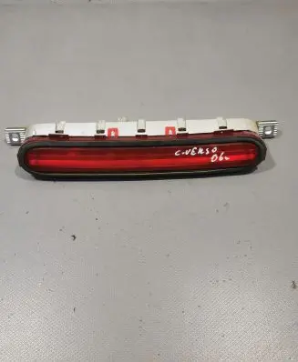 Toyota Corolla Verso E121 Third/center stoplight
