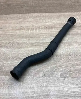 BMW 5 E39 Engine coolant pipe/hose 2247820 2247820D