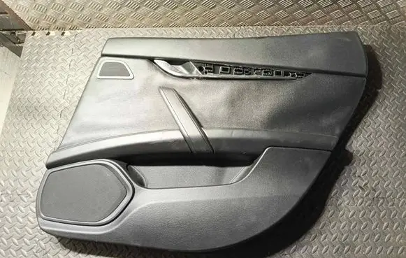 Maserati Quattroporte Rear door card panel trim 10580466C 670012808 670012812