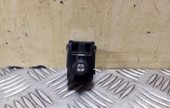 Nissan X-Trail T31 Wing mirror switch