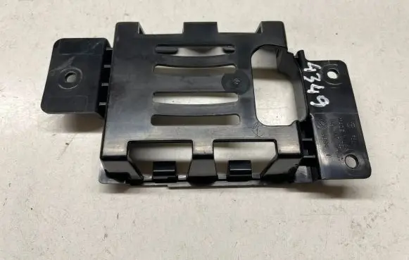 Volkswagen ID.4 Distronic sensor bracket 10A907574A