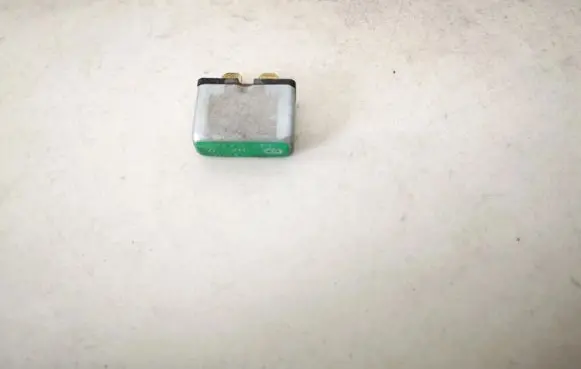 Audi A4 S4 B5 8D Other relay 443937105a