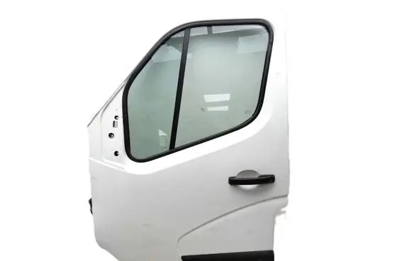 Nissan NV400 Front door 
