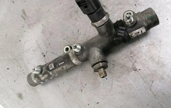 Audi A6 S6 C6 4F Fuel main line pipe 059130089K