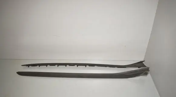 BMW X1 U11 Windshield trim 9478897 9478898 51319478897