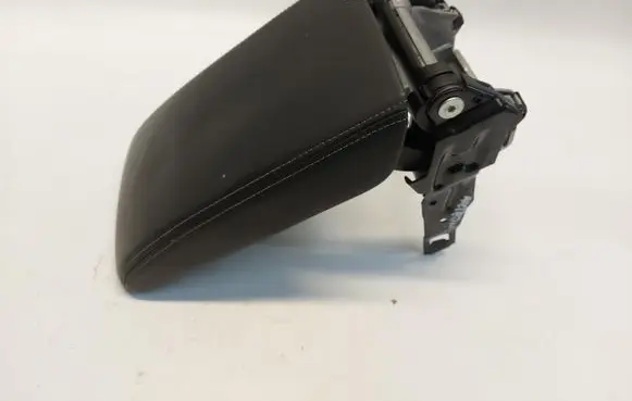 Volkswagen Arteon Armrest 