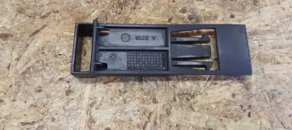 BMW 5 E60 E61 Radiator support slam panel bracket 7788324
