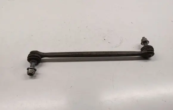 Mercedes-Benz A W177 Front anti-roll bar/stabilizer link A2473204200