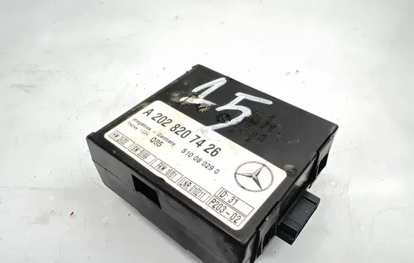 Mercedes-Benz CLK A208 C208 Alarm control unit/module A2028207426