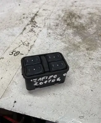 Opel Zafira A Electric window control switch