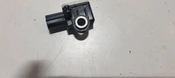 Ford Fusion II Airbag deployment crash/impact sensor CM5T14B006AA HM9008701S MWC90996