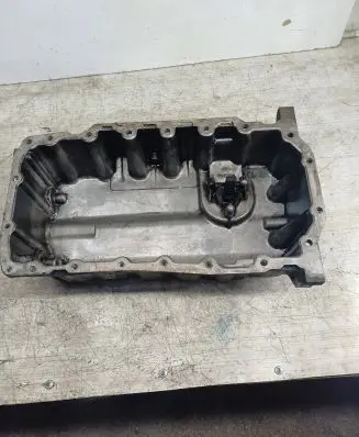 Oil sump