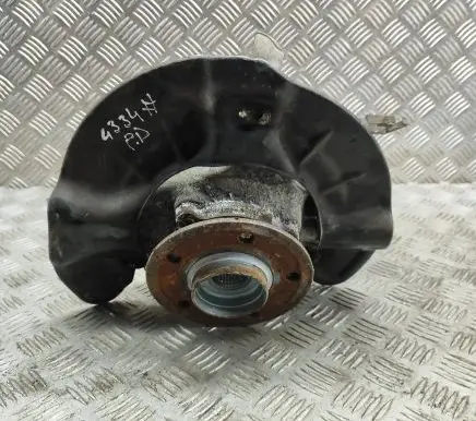Mercedes-Benz EQB Front wheel hub A2473320200