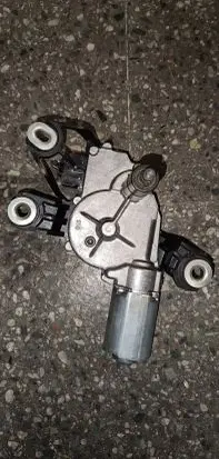 Volkswagen Polo IV 9N3 Rear window wiper motor 0390201826 5k6955711a
