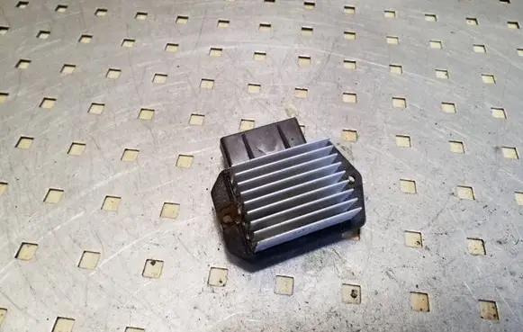 Mitsubishi Pajero Heater blower motor/fan resistor 4993002110