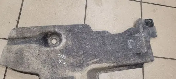 Volvo V40 Rear underbody cover/under tray 31383376