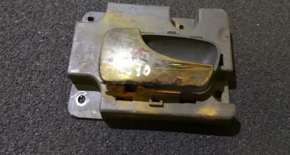 Volvo S70 V70 V70 XC Rear door interior handle 9152499