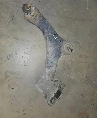 Ford Mondeo MK IV Front lower control arm/wishbone