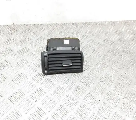 Toyota Avensis T250 Dashboard side air vent grill/cover trim TS0P5