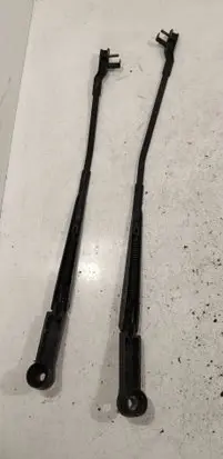 Citroen C4 I Picasso Front wiper blade arm 9684103580 9684103780