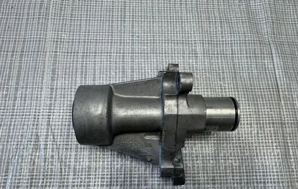 Jaguar F-Pace Driveshaft support bearing bracket HK833A040BA