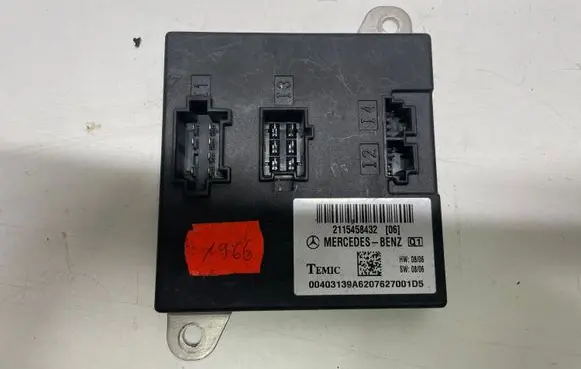 Mercedes-Benz E W211 Other control units/modules 2115458432