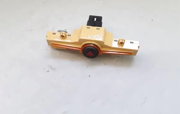 KIA Carens II Hazard light switch 937901D000