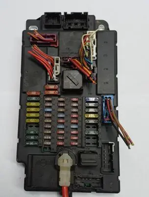 Mini One - Cooper Coupe R56 Fuse module 6135345082401 3450824