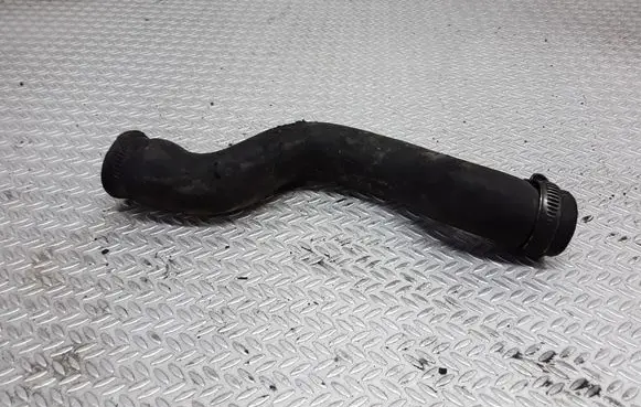 BMW 5 E39 Engine coolant pipe/hose