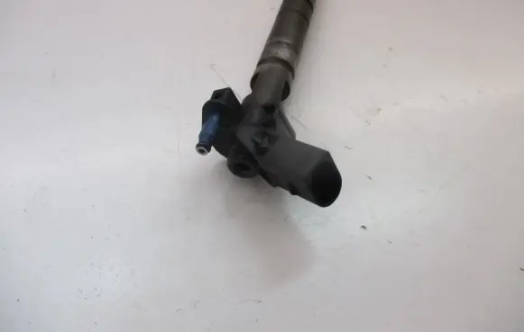 Hyundai Santa Fe Fuel injector 338002F000 0445116018 D4HB